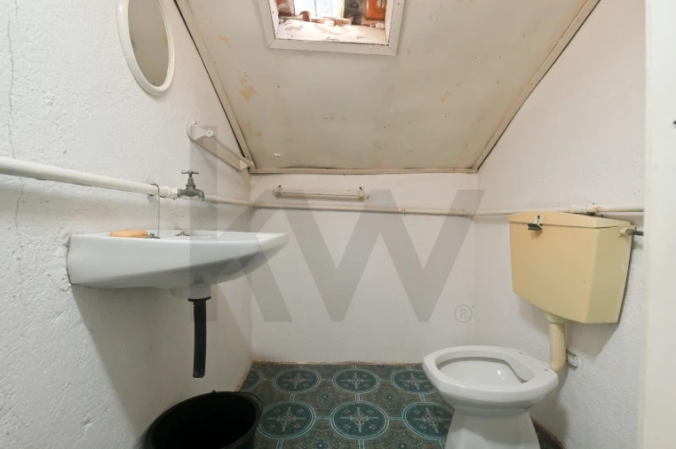 Moradia T8 para Venda em São João Baptista Foto 34