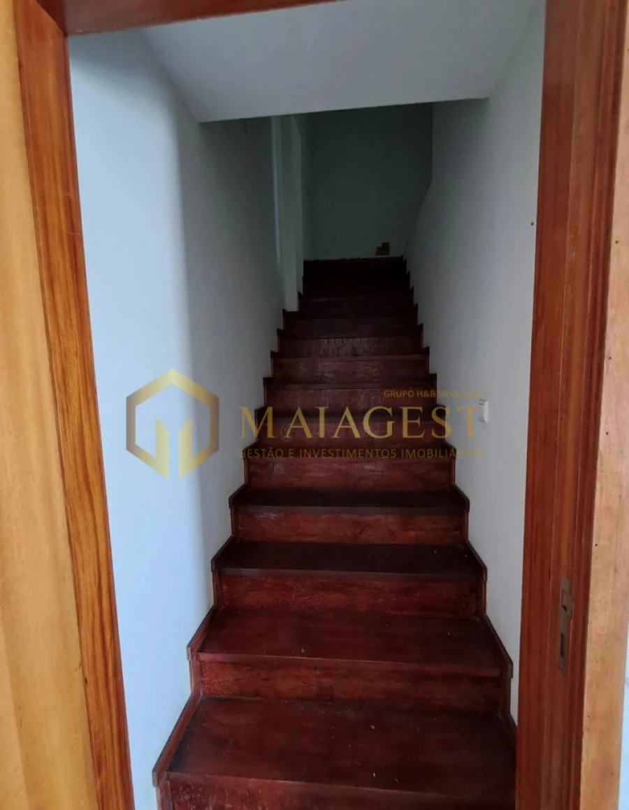 Armazém para Arrendamento em Ermesinde Foto 11