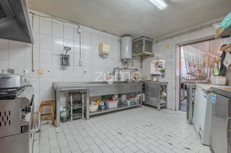 Negócio para Venda em Canelas Foto 26