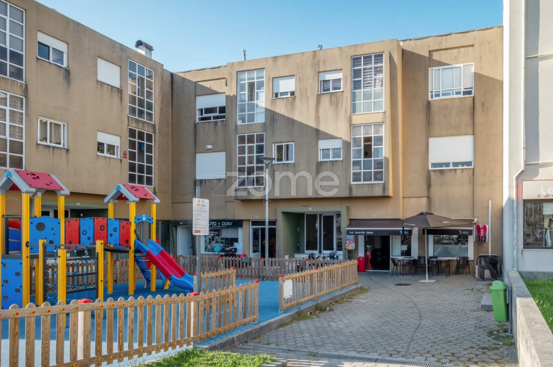 Negócio para Venda em Canelas Foto 12