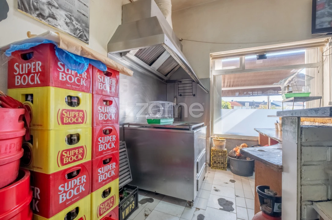 Negócio para Venda em Canelas Foto 28