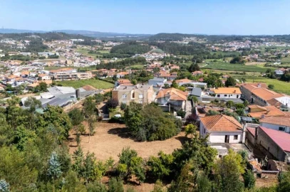 Quinta T8 para Venda em Alvarelhos e Guidões