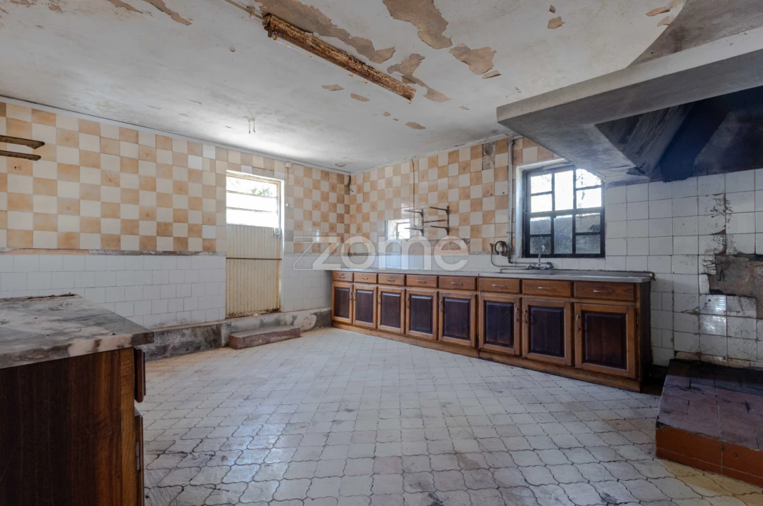 Quinta T8 para Venda em Alvarelhos e Guidões Foto 9