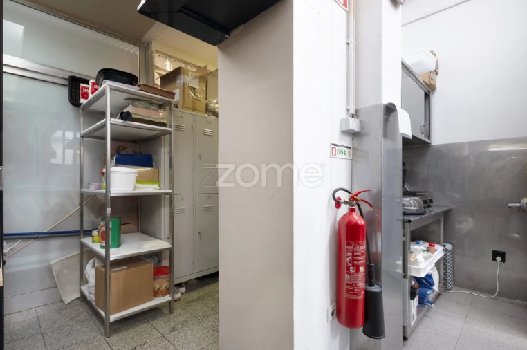 Negócio para Trespasse em Cidade da Maia Foto 22