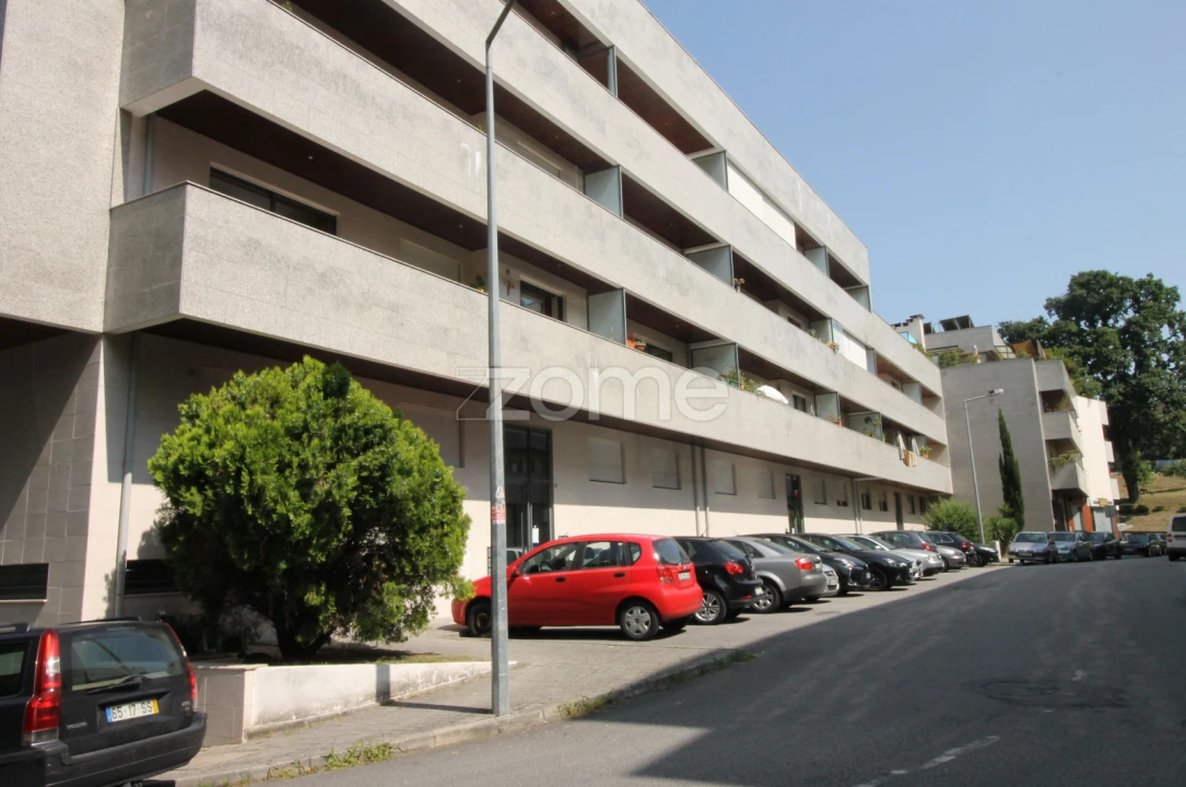 Apartamento T3 para Arrendamento em São Vitor (Braga) Foto 1
