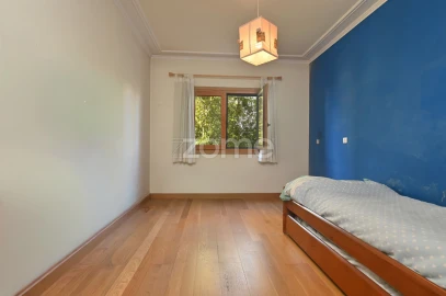 Apartamento T4 para Venda em Póvoa de Santa Iria e Forte da Casa