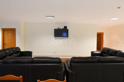 Apartamento T4 para Venda em Póvoa de Santa Iria e Forte da Casa