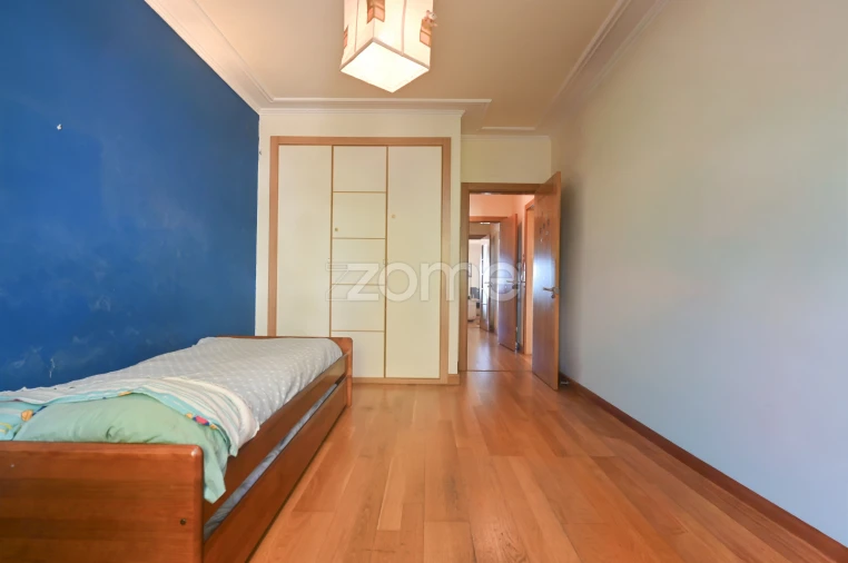 Apartamento T4 para Venda em Póvoa de Santa Iria e Forte da Casa Foto 20