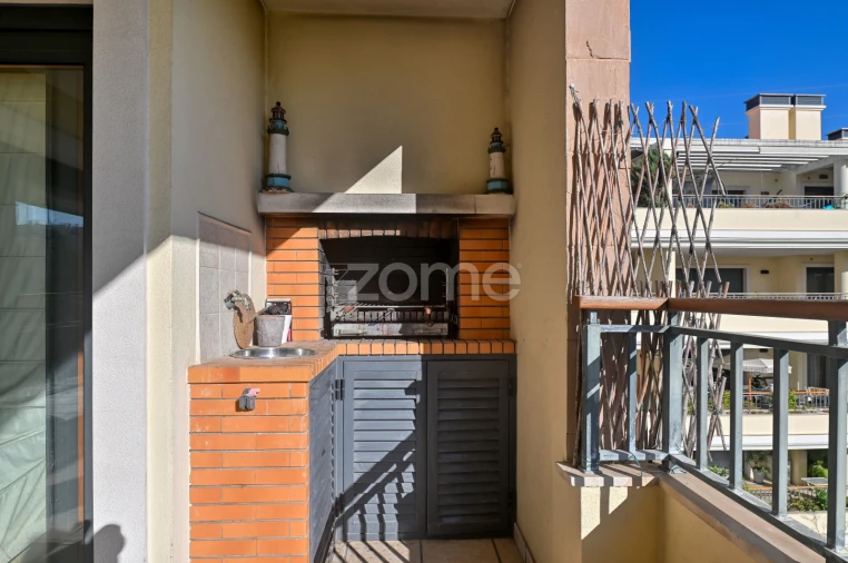 Apartamento T4 para Venda em Póvoa de Santa Iria e Forte da Casa Foto 30