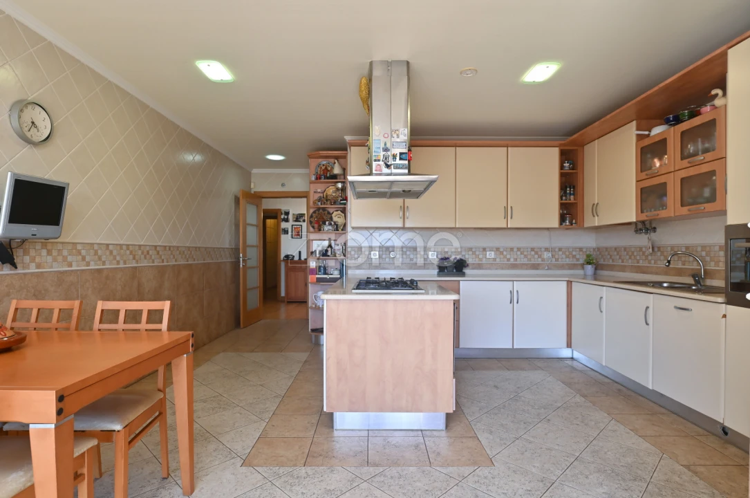 Apartamento T4 para Venda em Póvoa de Santa Iria e Forte da Casa Foto 25