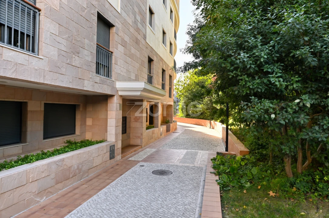 Apartamento T4 para Venda em Póvoa de Santa Iria e Forte da Casa Foto 37