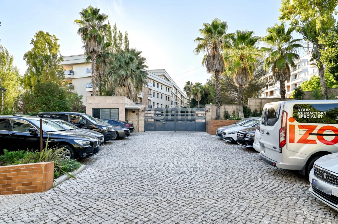 Apartamento T4 para Venda em Póvoa de Santa Iria e Forte da Casa Foto 55