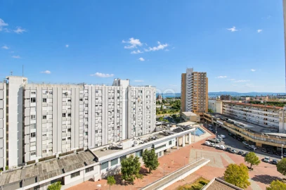 Apartamento T2 para Venda em Marvila