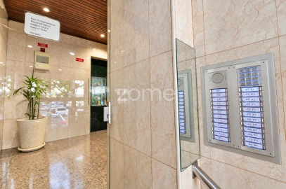 Apartamento T2 para Venda em Marvila