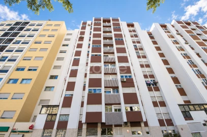 Apartamento T2 para Venda em Marvila