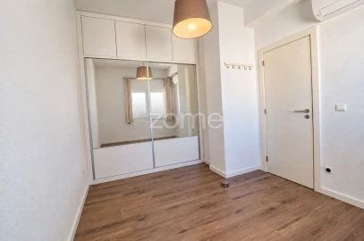 Apartamento T2 para Venda em Marvila