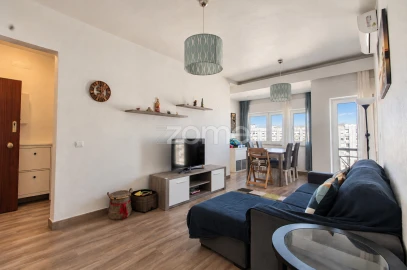 Apartamento T2 para Venda em Marvila