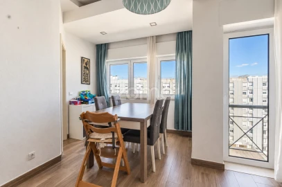 Apartamento T2 para Venda em Marvila