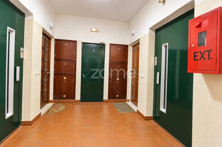 Apartamento T2 para Venda em Marvila Foto 24
