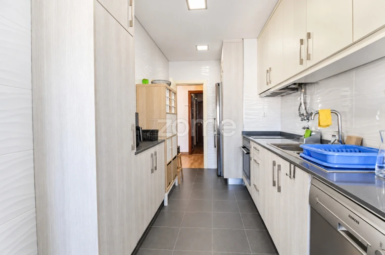 Apartamento T2 para Venda em Marvila Foto 9