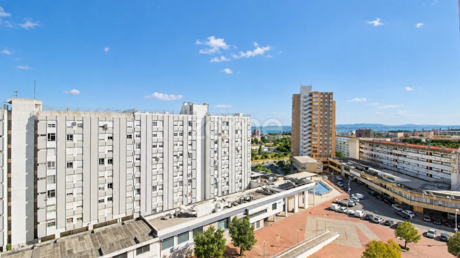 Apartamento T2 para Venda em Marvila