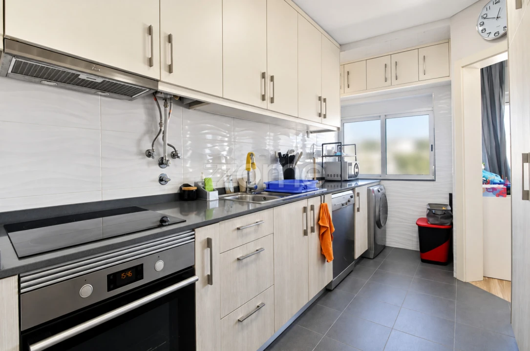 Apartamento T2 para Venda em Marvila Foto 11