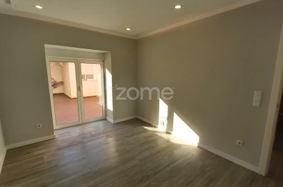 Apartamento T2 para Venda em Mina de Água