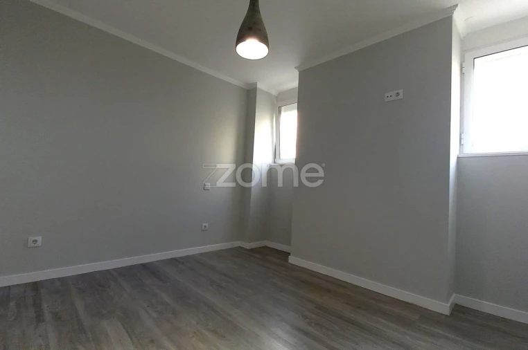 Apartamento T2 para Venda em Mina de Água Foto 15