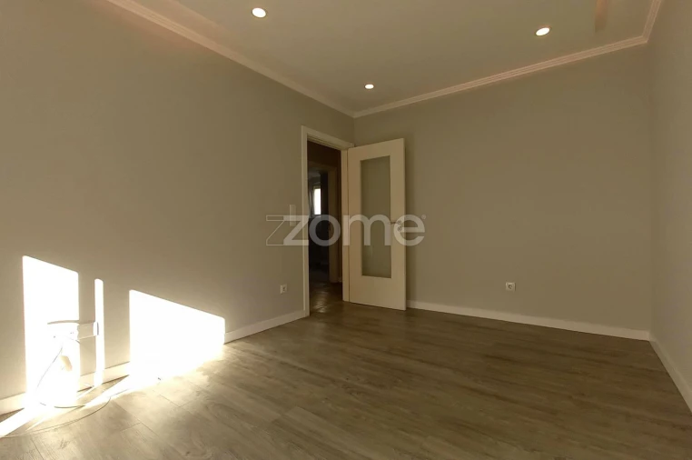 Apartamento T2 para Venda em Mina de Água Foto 5