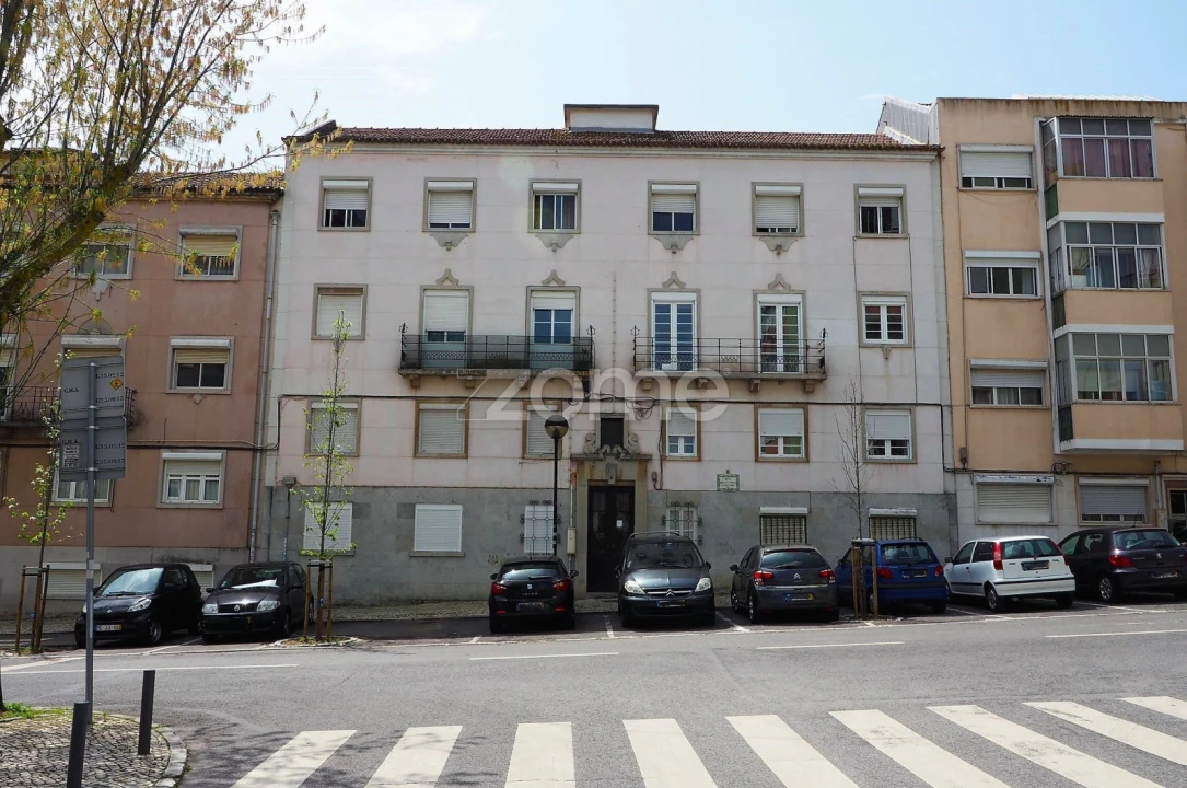 Apartamento T2 para Venda em Mina de Água Foto 1