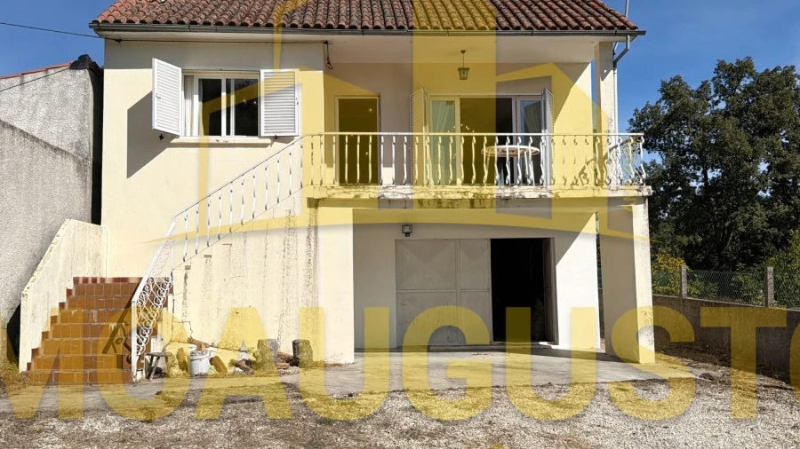 Moradia T4 para Venda em Pega