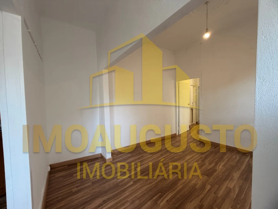 Moradia T2 para Venda em São Pedro e Santa Maria e Vila Boa do Mondego Foto 6