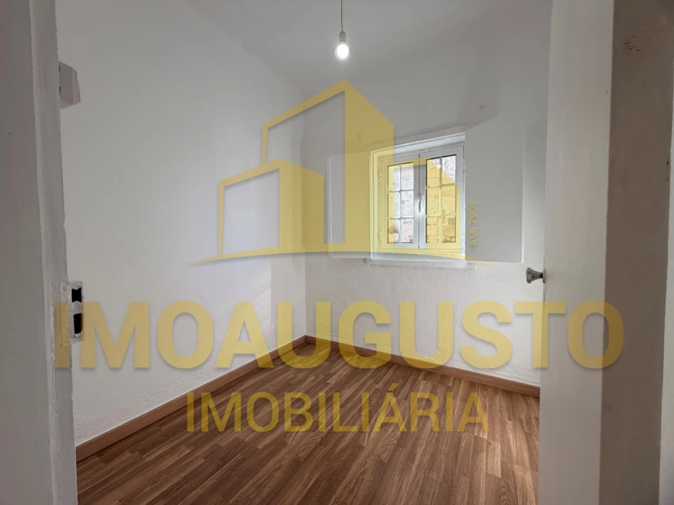 Moradia T2 para Venda em São Pedro e Santa Maria e Vila Boa do Mondego Foto 12