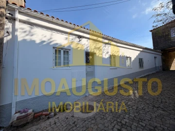 Moradia T2 para Venda em São Pedro e Santa Maria e Vila Boa do Mondego