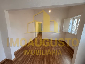 Moradia T2 para Venda em São Pedro e Santa Maria e Vila Boa do Mondego