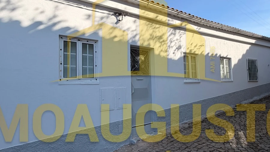 Moradia T2 para Venda em São Pedro e Santa Maria e Vila Boa do Mondego