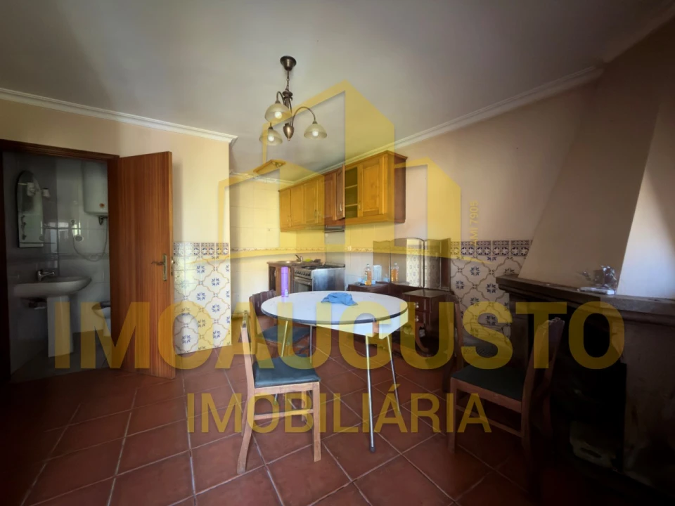 Moradia T3 para Venda em Cerdeira Foto 14