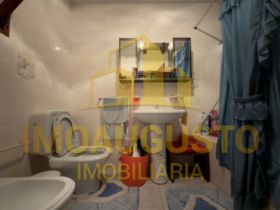 Moradia T3 para Venda em Cerdeira Foto 9