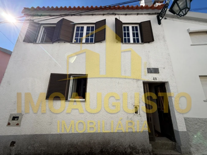 Moradia T1 para Venda em Teixoso e Sarzedo Foto 2