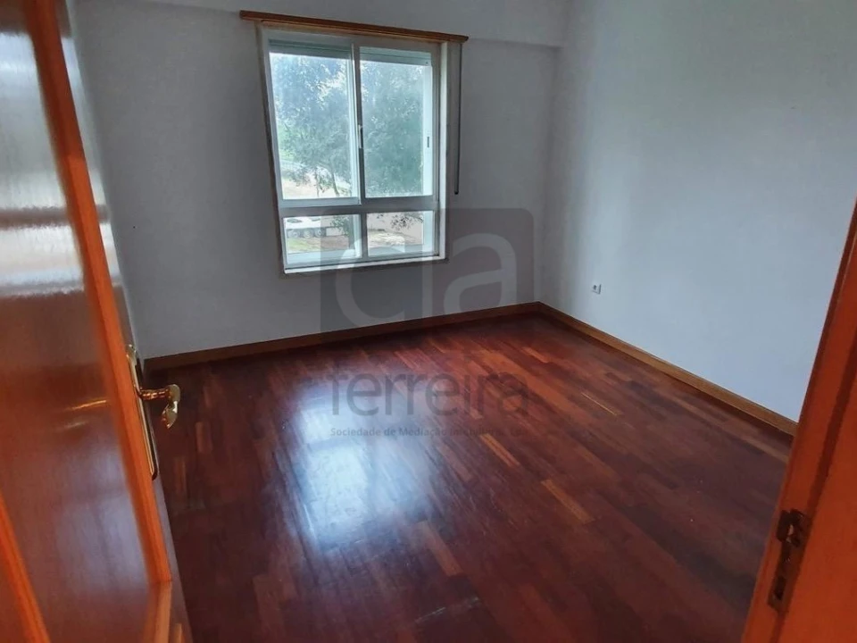 Apartamento T2 para Venda em Queluz e Belas Foto 10