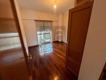 Apartamento T2 para Venda em Queluz e Belas