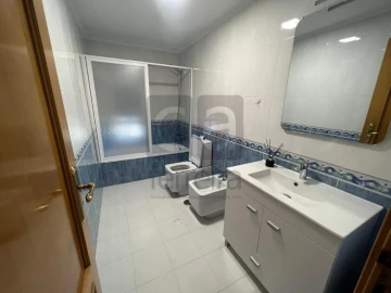 Apartamento T2 para Venda em Queluz e Belas
