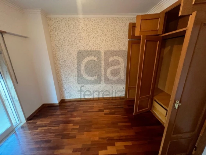 Apartamento T2 para Venda em Queluz e Belas Foto 16