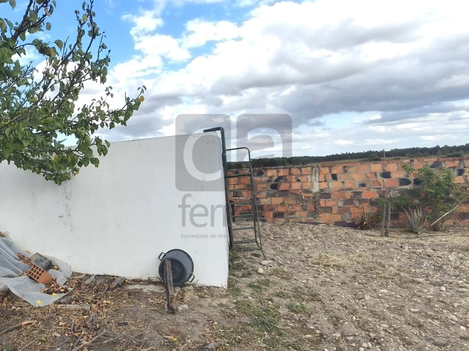 Moradia T2 para Venda em Alpiarça Foto 59