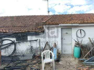 Moradia T2 para Venda em Alpiarça