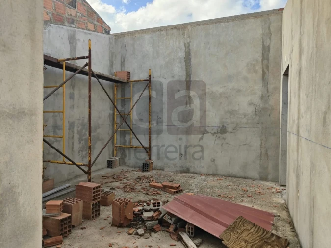 Moradia T2 para Venda em Alpiarça Foto 14