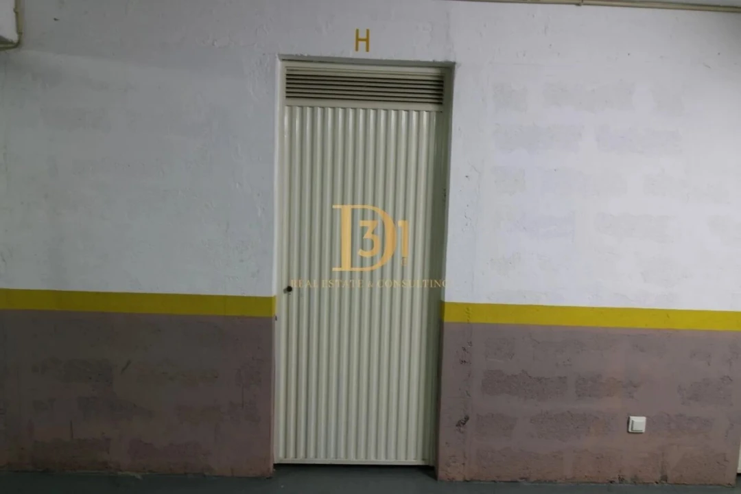 Apartamento T2 para Venda em Caniço Foto 12