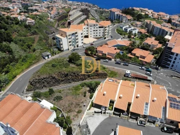 Terreno para Venda em Caniço