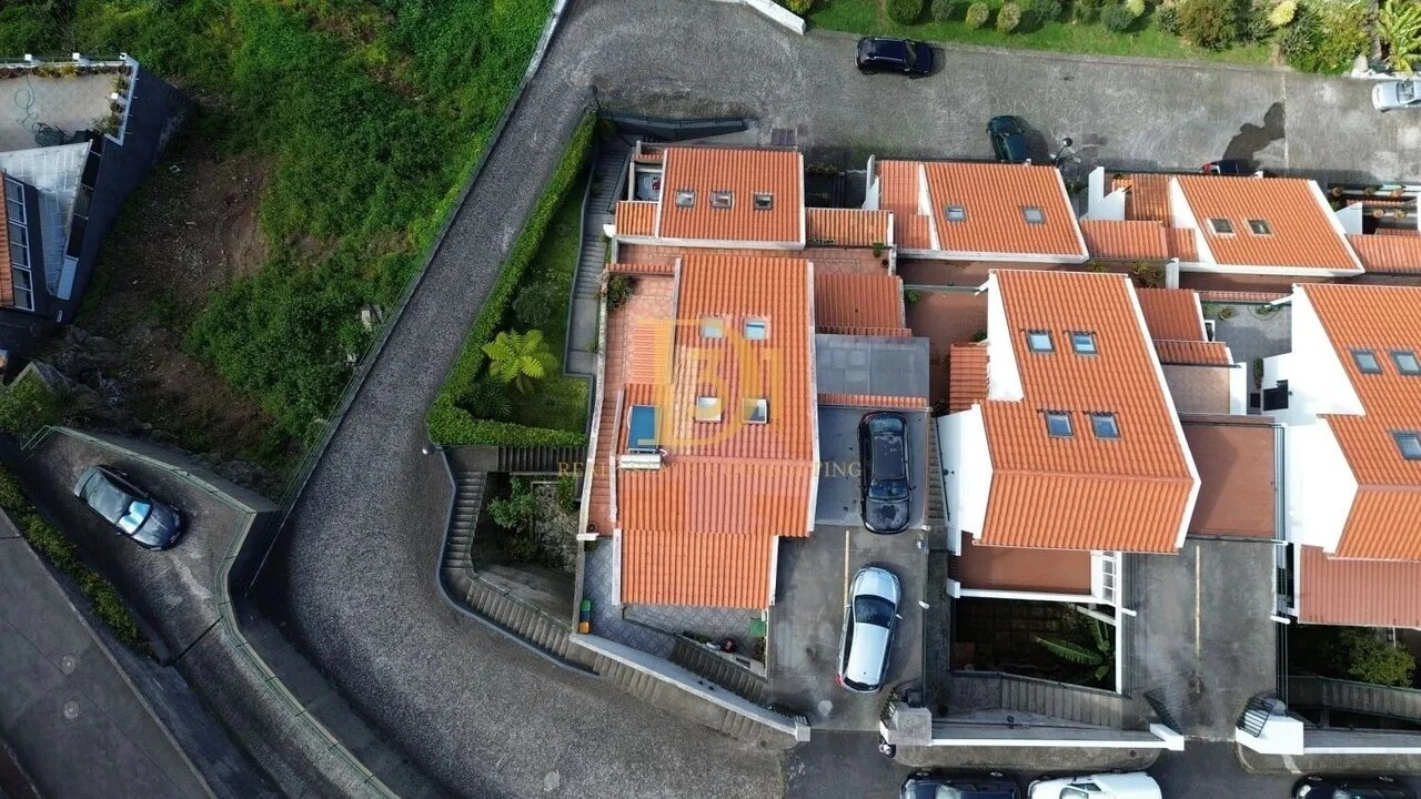 Moradia T1 para Venda em São Gonçalo Foto 28