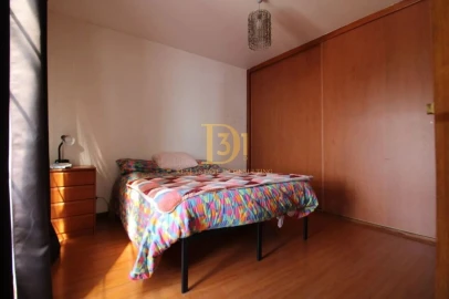 Moradia T1 para Venda em São Gonçalo